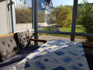 Ferienwohnung 4 im Haus am See mit Wintergarten und Terrasse - Seedorf - 0
