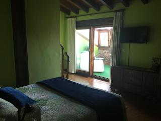 Hotel Rural Posada El Trenti de Corona - Valoria - 3