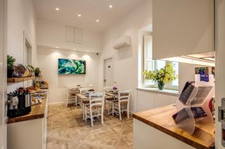 Sorrento Square Suites - Sorrento - 4