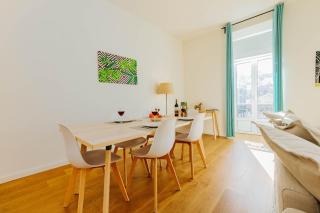 The Savoy Truffle A Chic Retreat with the Best View - Lisbon - 4