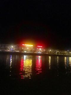 Queen Motel - Ha Long - 1