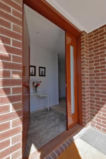 Modern 4BR townhouse best for family and couples - 7