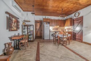 Lofou Traditional House - Lofou - 5