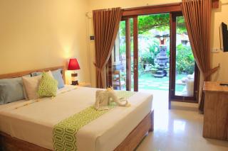 CR Tris Rooms Seminyak - Seminyak - 6