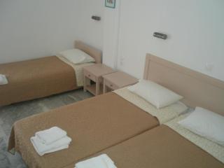 Agios Pavlos Hotel - 6