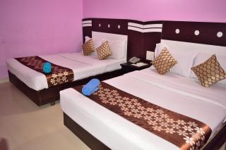 Hotel Regal Palace - 2