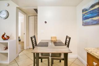 Fully furnished Luxury Condo - 9