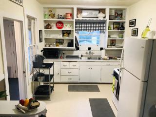 Historic House - Two units in one large home. - Santa Rosa - 9