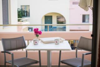 Mistrali Suites & Apartments - Kalyves - 4