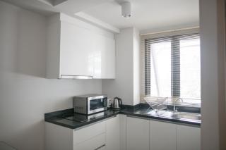 Le Cote, Thonglor Soi 8, Top Floor 2 Balcony 55sqm - 2