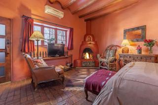 Adobe and Pines Inn Bed and Breakfast - Taos - 9