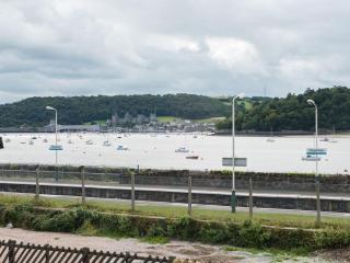 Glan Y Mor, 147 Station Road - Deganwy - 4