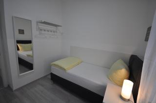 Apartment Dusseldorf-City - 1