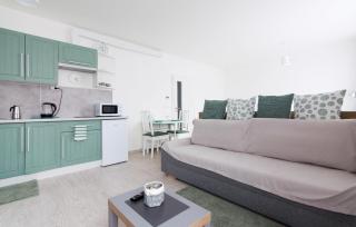 FREE PARKING IN GARAGE Karolina Plazza, new cosy studio with all you need - Prague - 1