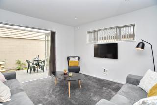 Regents Villas - Christchurch Holiday Homes - Christchurch - 7
