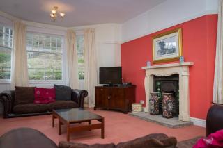 Stanley House - 6