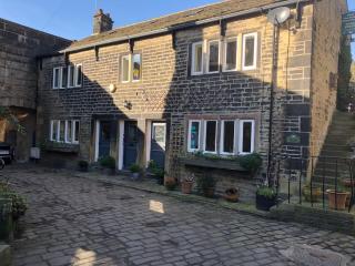 Over The Bridge Guest House - Ripponden - 7
