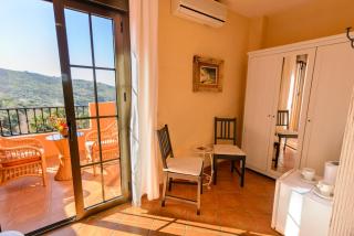 Hotel Rural Sierra Tejeda - Alcaucín - 3
