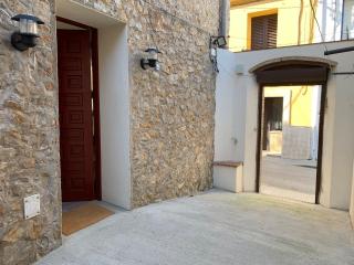 PINTOR MASSANET - Casa de piedra adaptada en LEscala - L'Escala - 7