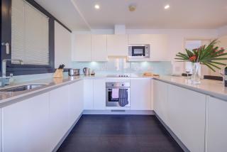 Cleyro Serviced Apartments - Finzels Reach - Bristol - 2