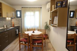 Central Place Apartment Timisoara - Timişoara - 5