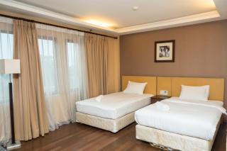 Spacious Studio Room at Grand Setiabudi Apartment By Travelio - 0