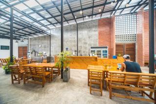 ChillHub Hostel Phuket - Bang Tao Beach - 2