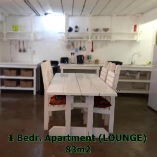 Hornbill House Self Catering Accommodation - Hermanus - 7