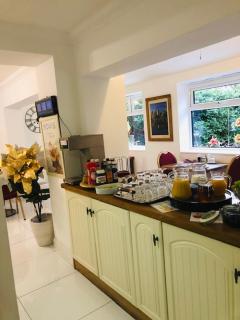 Avonpark House - Stratford-upon-Avon - 2