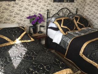Cobblestone Bed and Breakfast - Niagara on the Lake - 3