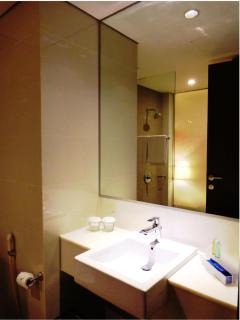 Soll Marina Hotel Serpong - 4
