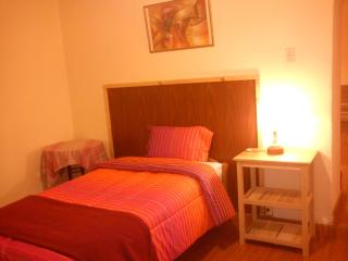 8a Cusco Guest House - 1