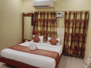 RK appartment 3 bedroom with kitchen and balcony - Varanasi - 0