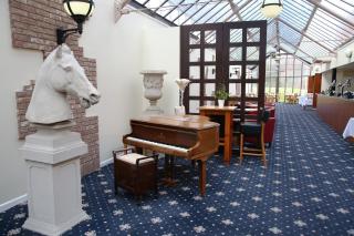 Hermitage Park Hotel - Coalville - 0