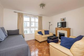 JOIVY Old Town Apartment with Parking Close to Royal Mile - Edimburgo - 9