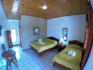 Hotel Los Higuerones - Canoas - 2