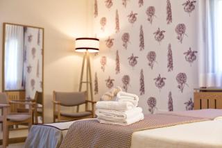 Hotel La Casona de Llerices - Llerices - 2