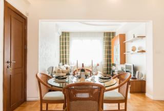 Top center SofialuxRentals Patriarh Evtimiy apartment - FREE PARKING - Sofia - 6