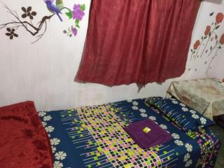 Dekapara Airport Guest House - 2