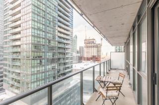 GLOBALSTAY Maple Leaf Square - Toronto - 5