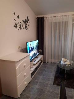 Apartments Sara - Tisno - 0