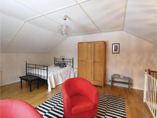 Awesome Apartment In Grythyttan - Grythyttan - 2