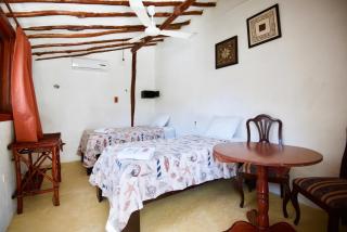 Golden Paradise Hostel - Isola Holbox - 1