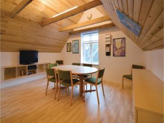 Two-Bedroom Holiday Home In Bogo By - Bogø By - 4