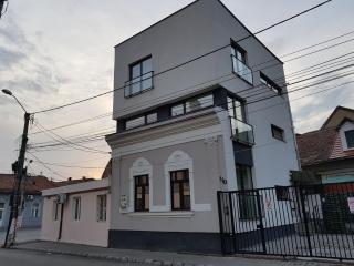 Travel Homzzz Central Apartment - Târgu Mureș - 2