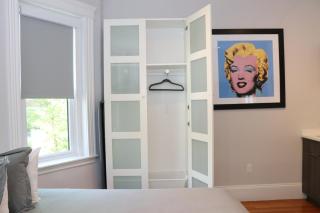 A Stylish Stay w/ a Queen Bed, Heated Floors.. #24 - Brookline - 5
