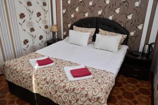 Приватна садиба Фортеця Малехів - Lviv - 4