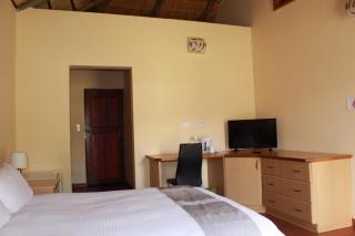 Black Swan Guesthouse - 5
