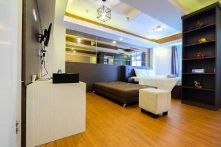 Spacious Studio Room at Green Pramuka Apartment By Travelio - Jacarta - 2