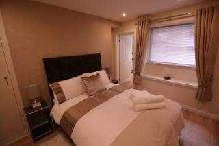 The Thomas Suite - 2